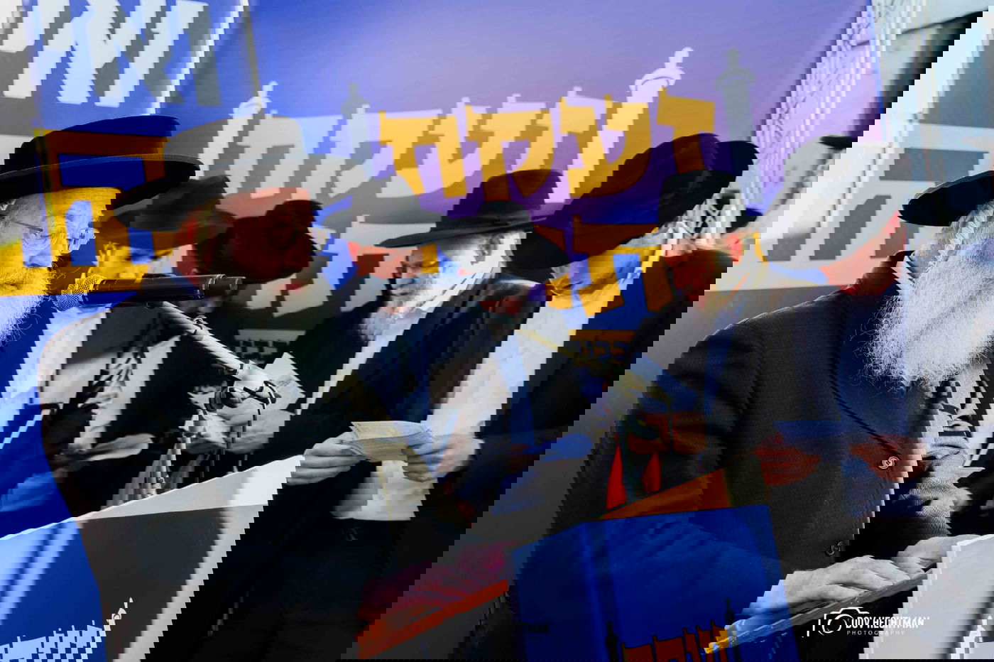 מבמת התפילה: רגעי התהלים והסליחות שריגשו את אלפי המשתתפים