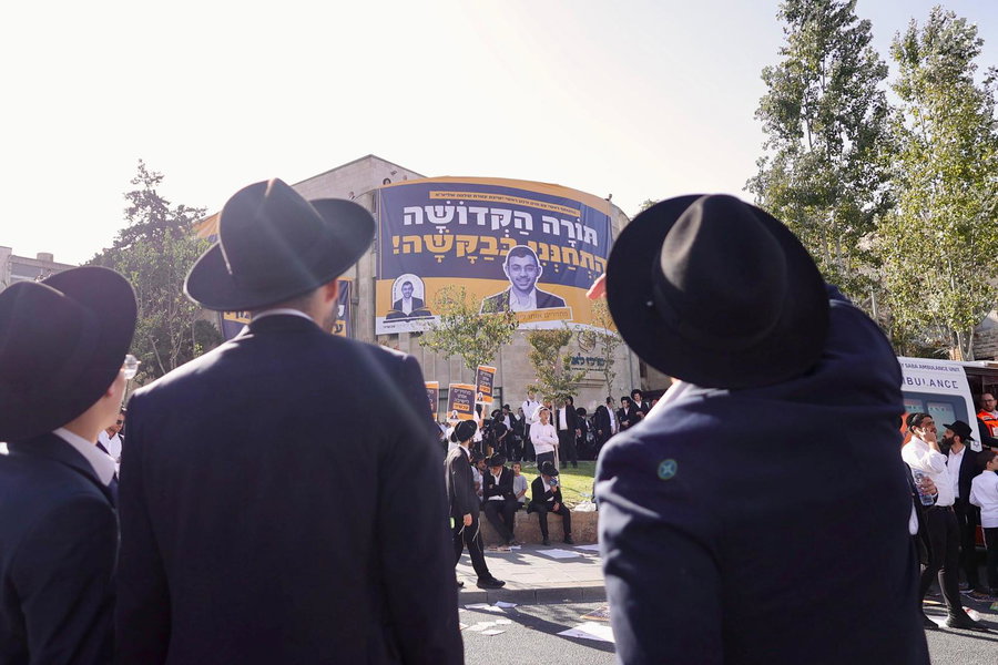 גלריה ראשונית מההכנות לעצרת המיליון בשערי ירושלים