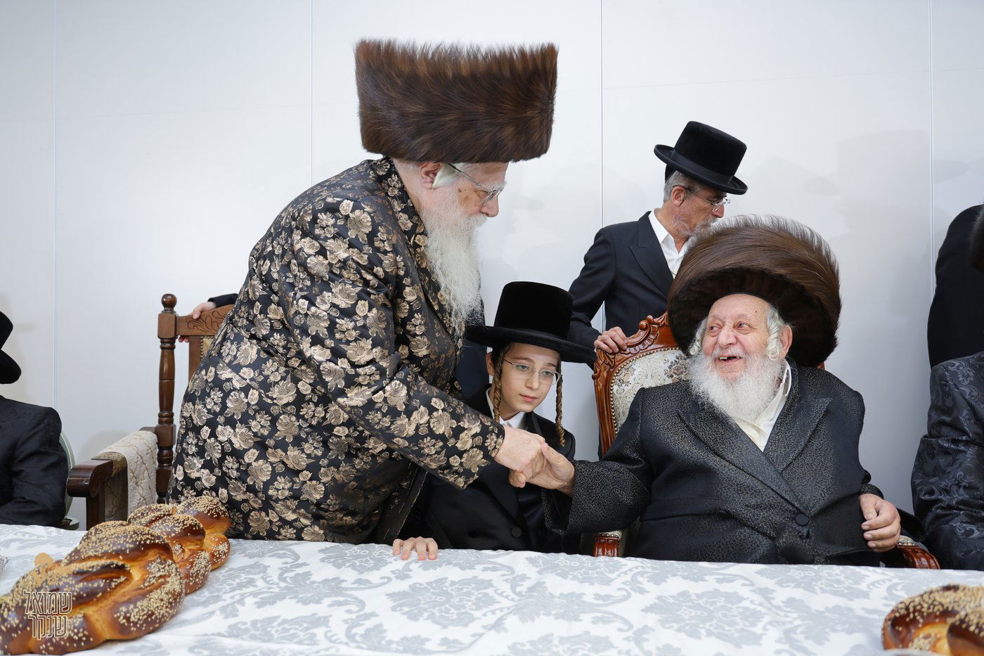 שמחת בר המצווה לנין האדמו"ר מנאראל, ונכד האדמו"ר משאץ ויז'ניץ