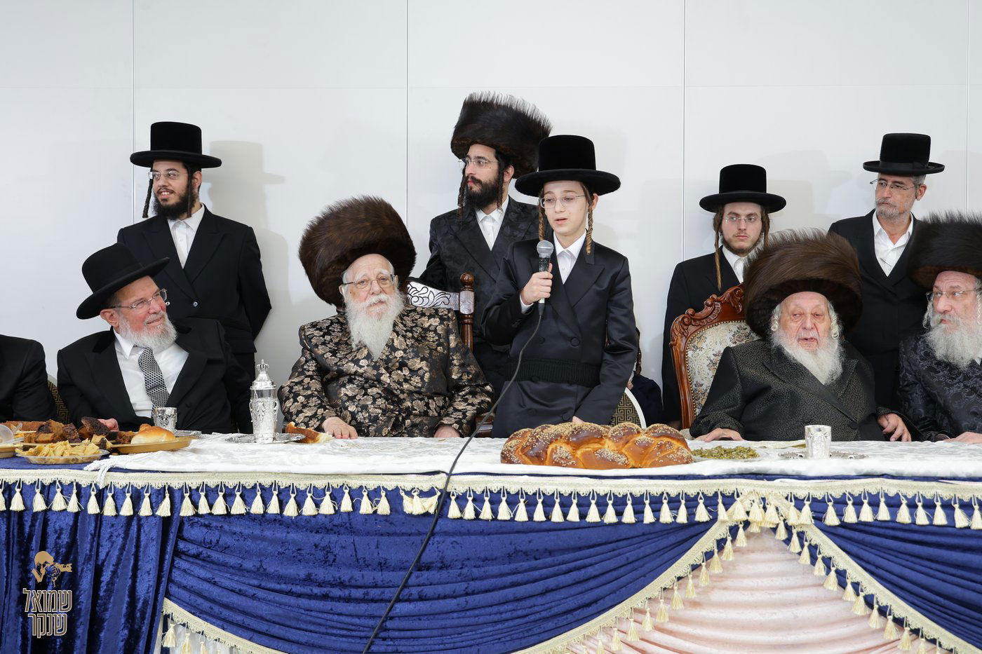 שמחת בר המצווה לנין האדמו"ר מנאראל, ונכד האדמו"ר משאץ ויז'ניץ