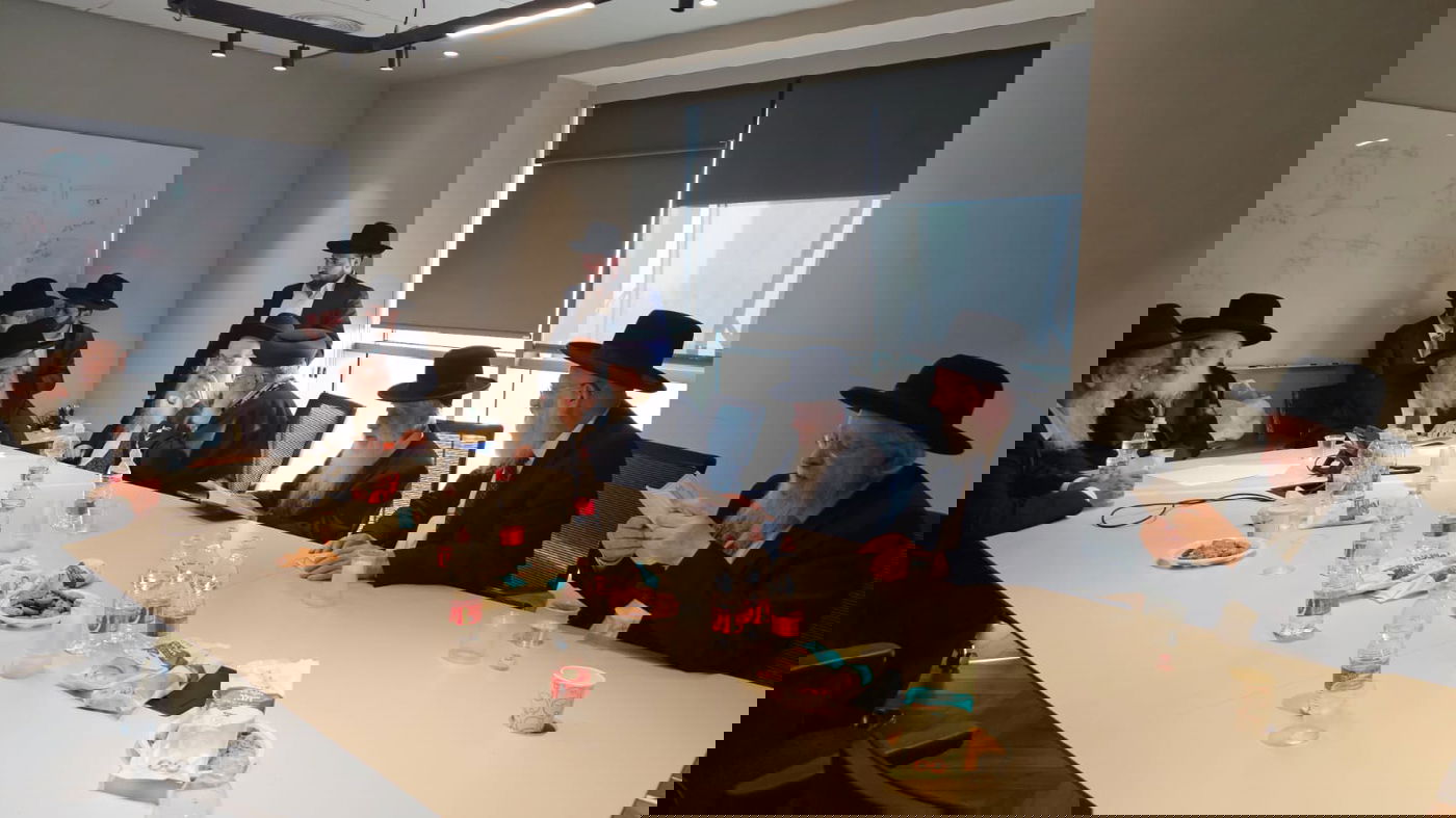 חברי מועצת חכמי התורה לפני העצרת