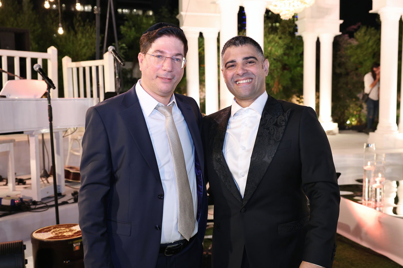 חזי שבקס חיתן בת; רבנים, אישי ציבור ואנשי עסקים הגיעו לאחל