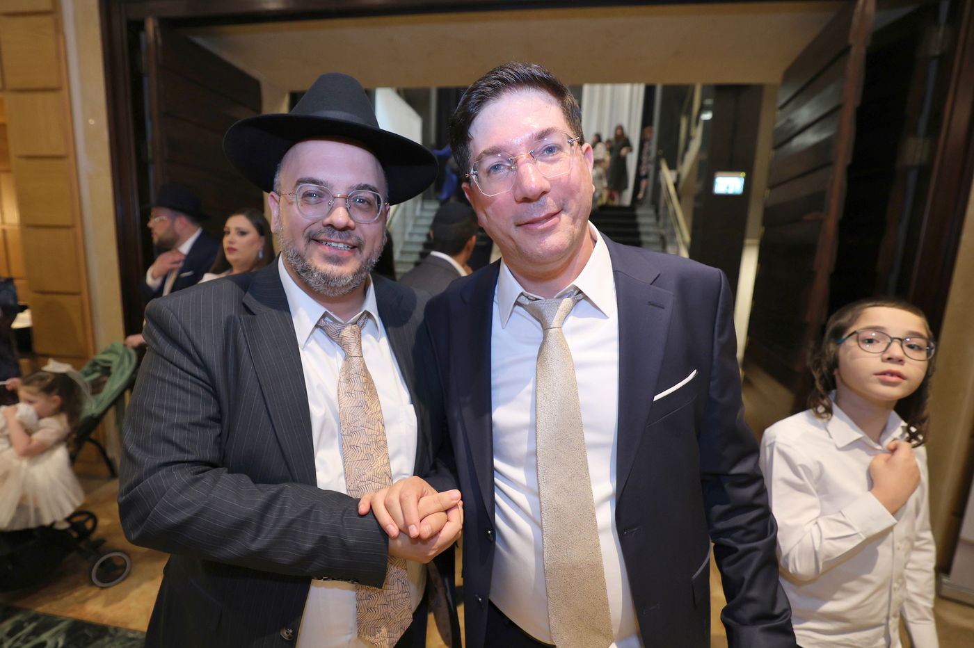 חזי שבקס חיתן בת; רבנים, אישי ציבור ואנשי עסקים הגיעו לאחל