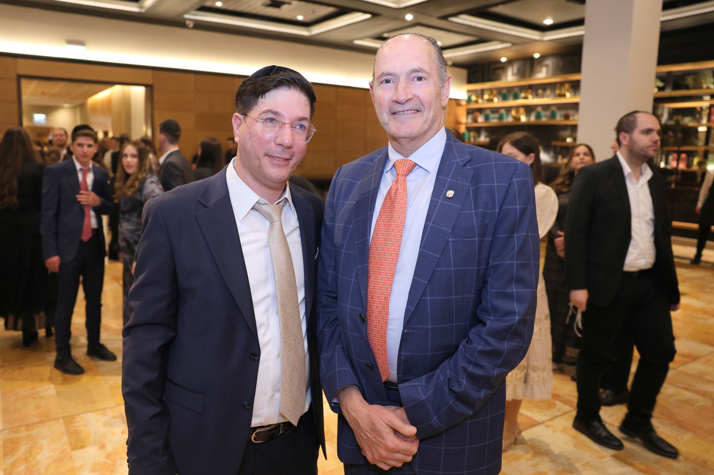 חזי שבקס חיתן בת; רבנים, אישי ציבור ואנשי עסקים הגיעו לאחל