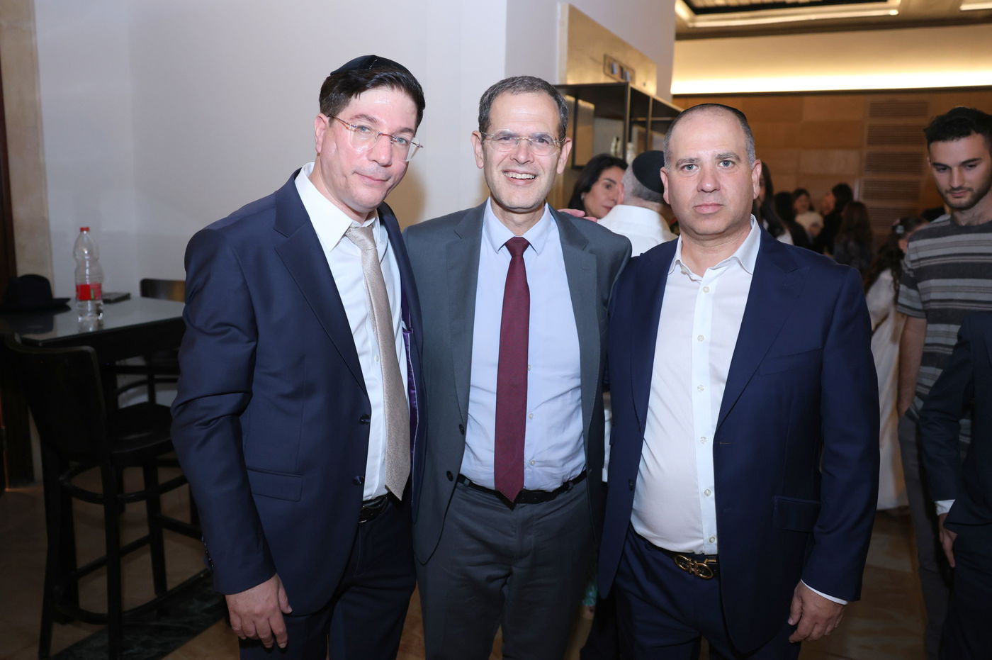 חזי שבקס חיתן בת; רבנים, אישי ציבור ואנשי עסקים הגיעו לאחל