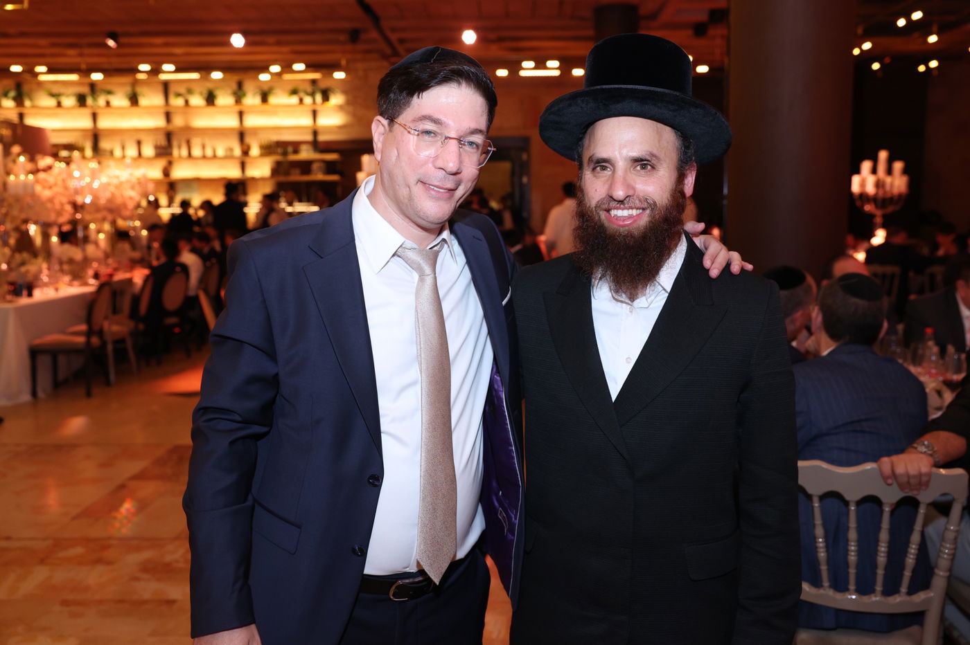 חזי שבקס חיתן בת; רבנים, אישי ציבור ואנשי עסקים הגיעו לאחל