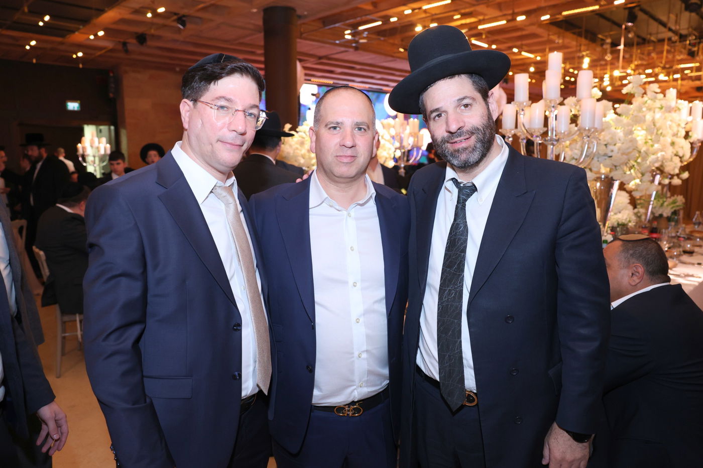 חזי שבקס חיתן בת; רבנים, אישי ציבור ואנשי עסקים הגיעו לאחל