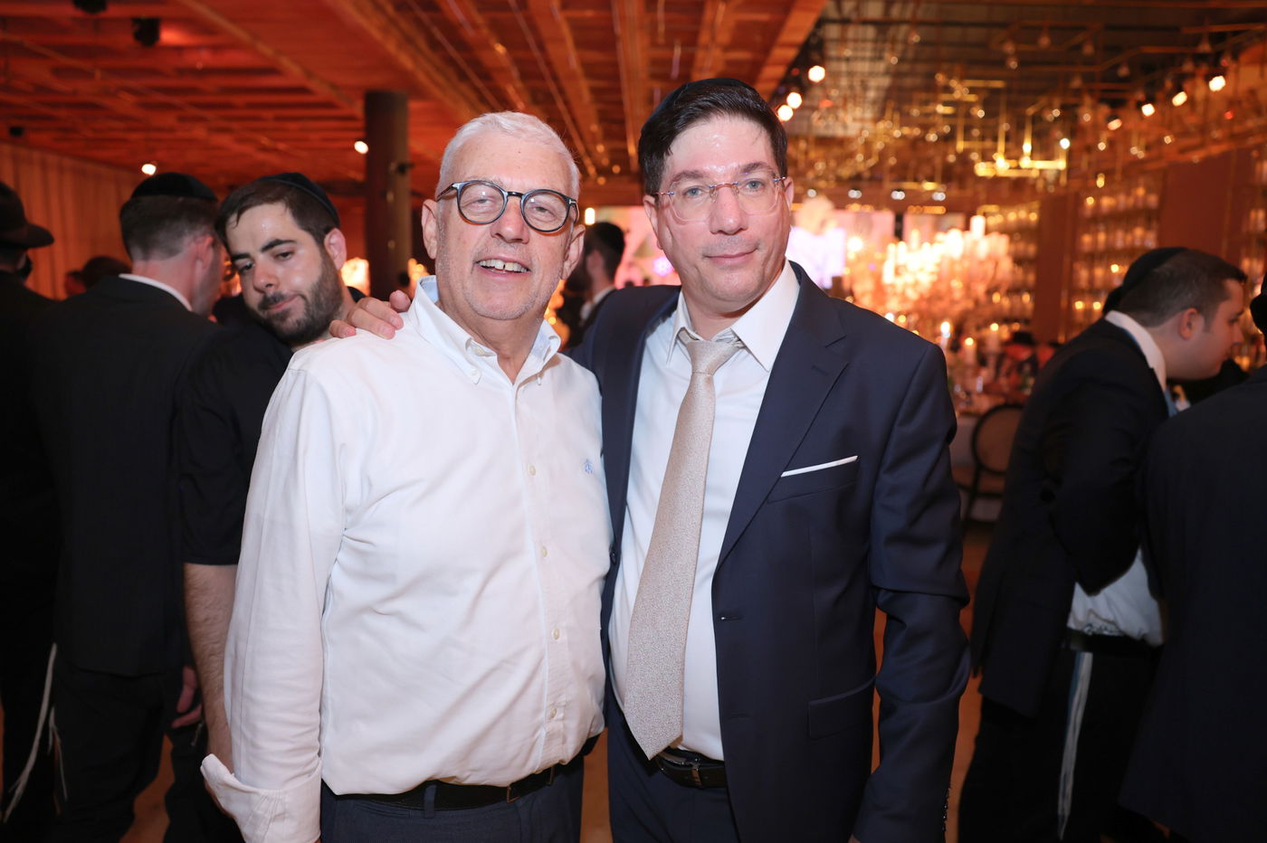 חזי שבקס חיתן בת; רבנים, אישי ציבור ואנשי עסקים הגיעו לאחל