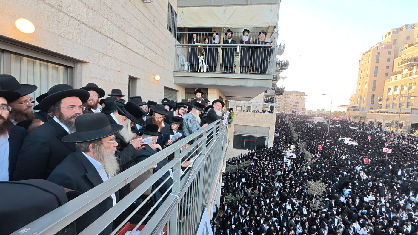 הגר"מ שטרנבוך בעצרת המיליון - חשון תשפ"ו