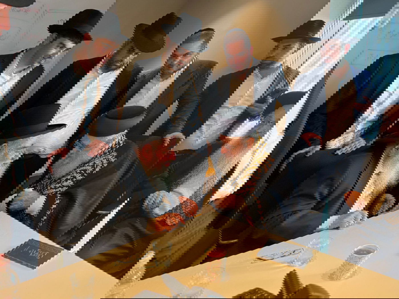 חברי מועצת חכמי התורה בעצרת המיליון