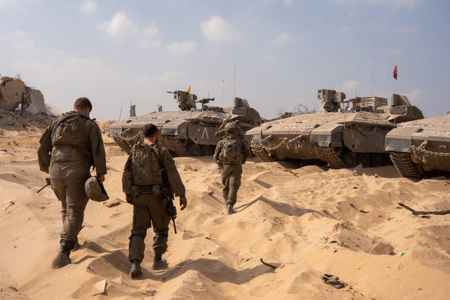 תמונות מפעילות כוחות צוות הקרב של חטיבת הנח״ל במרחב הקו הצהוב