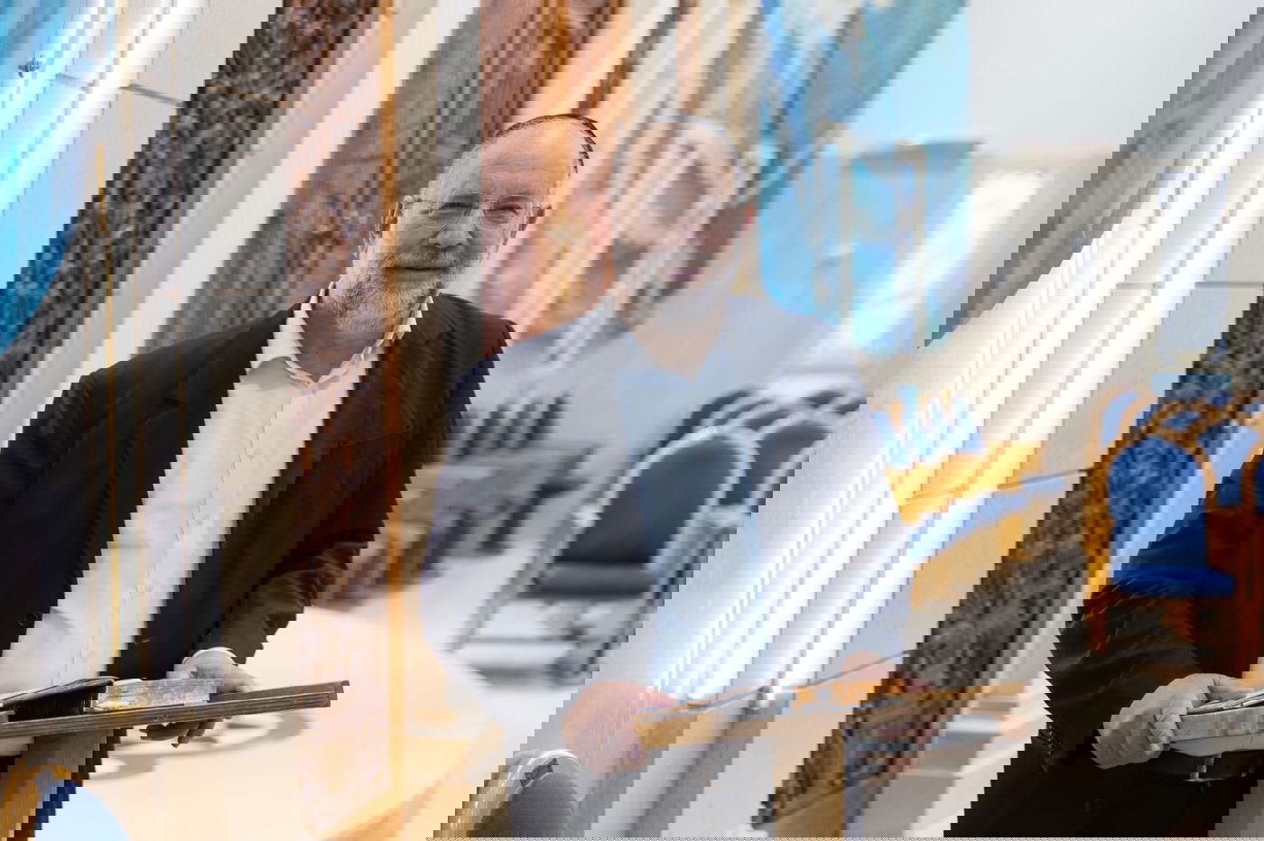 בר קופרשטיין במעמד