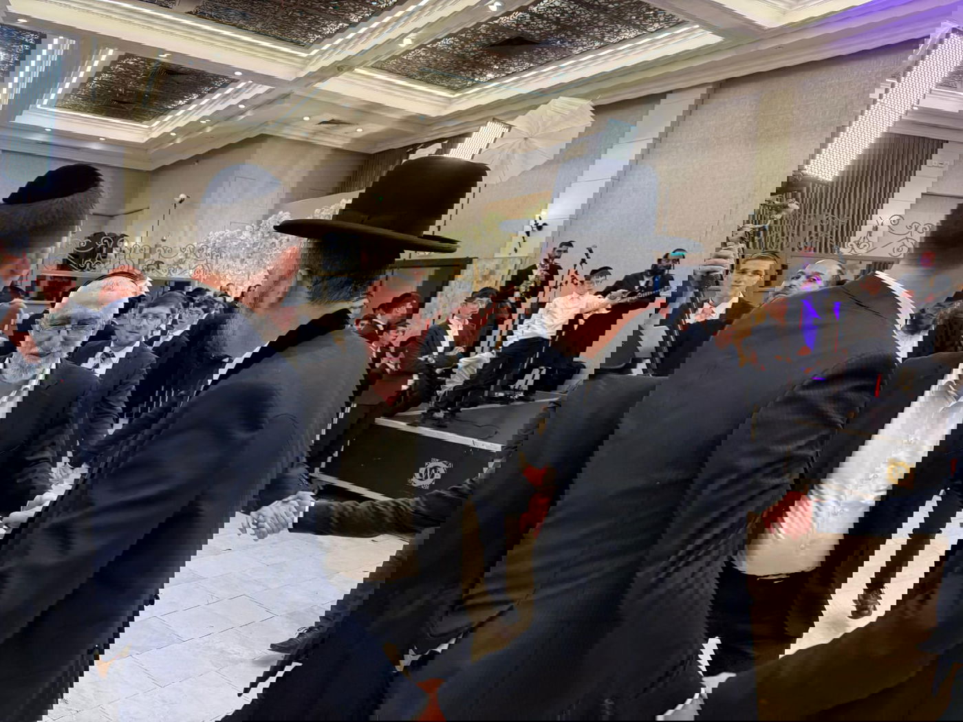 שמחת נישואי בת הרב אשר ויזל