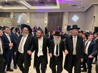 שמחת נישואי בת הרב אשר ויזל