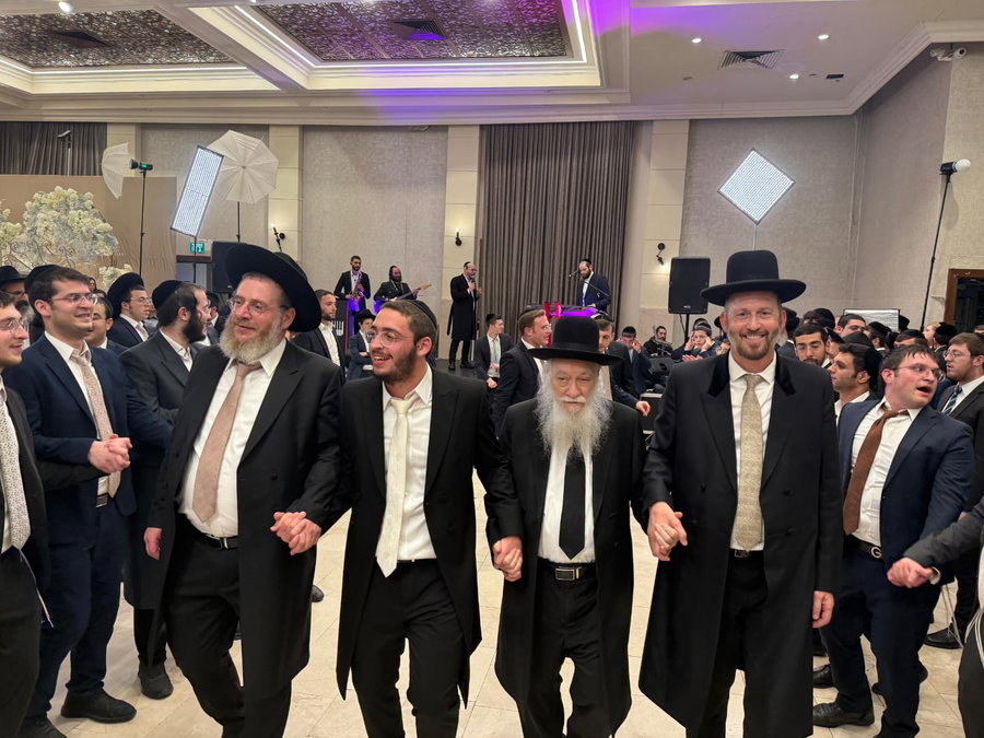 שמחת נישואי בת הרב אשר ויזל