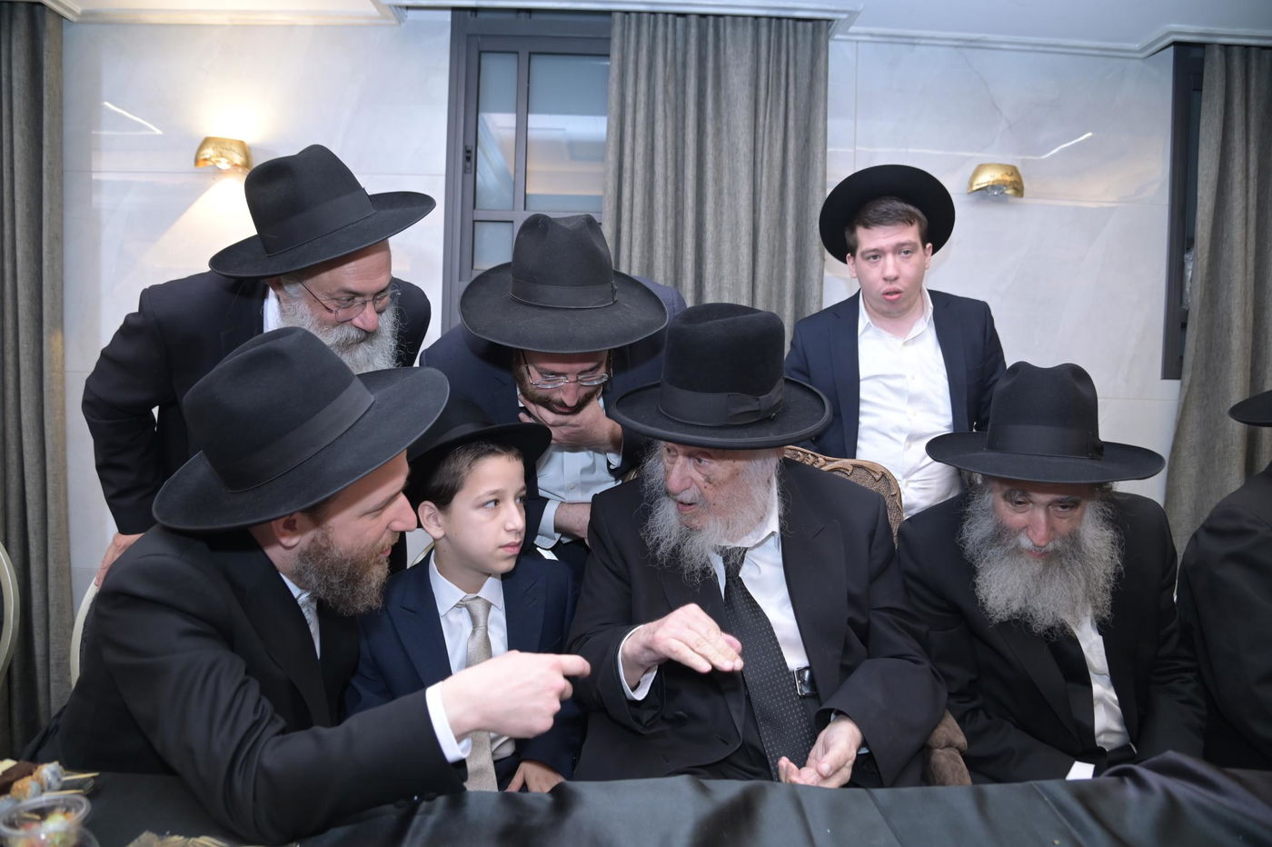 שמחת בר המצווה לנכד הגאון רבי איתמר גרבוז 