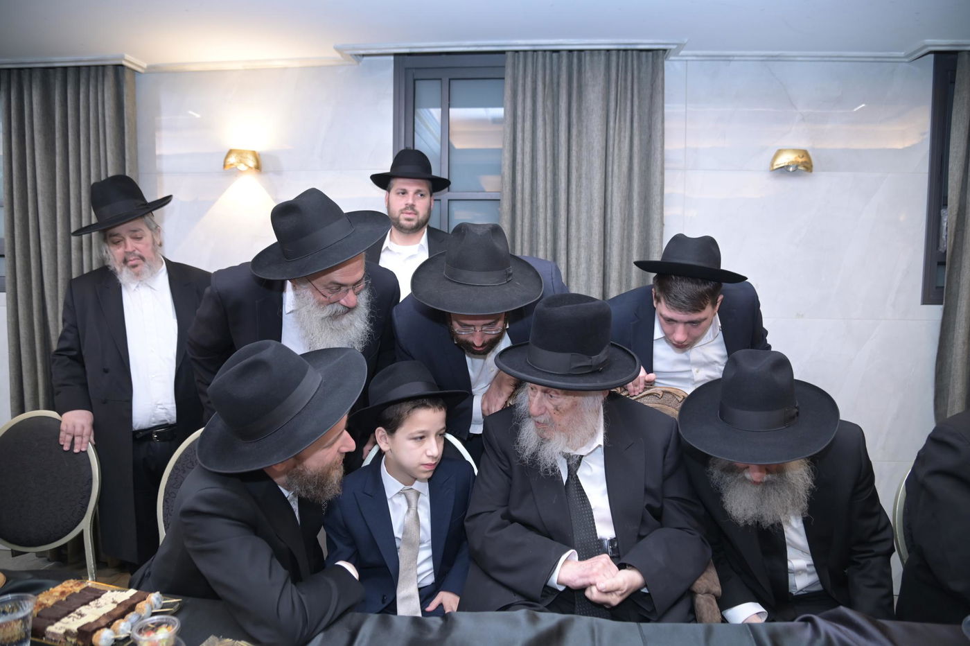 שמחת בר המצווה לנכד הגאון רבי איתמר גרבוז 