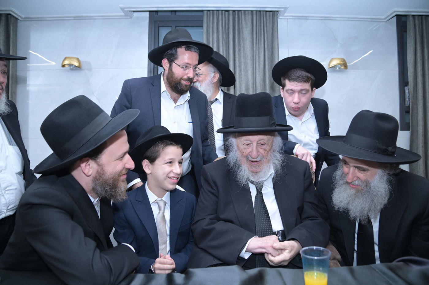 שמחת בר המצווה לנכד הגאון רבי איתמר גרבוז 