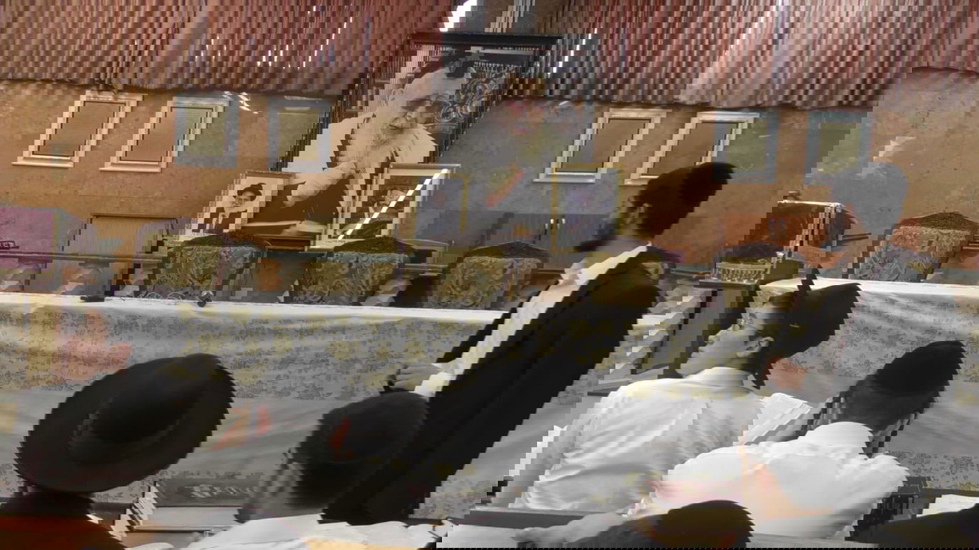 י"ב שנים וחצי יובל ב'כסא רחמים' 