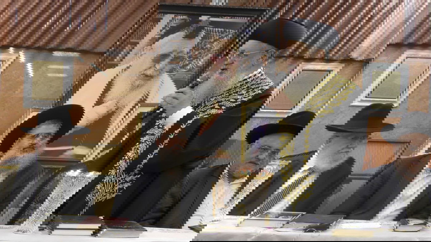 י"ב שנים וחצי יובל ב'כסא רחמים' 