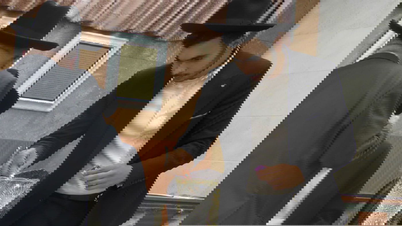 י"ב שנים וחצי יובל ב'כסא רחמים' 