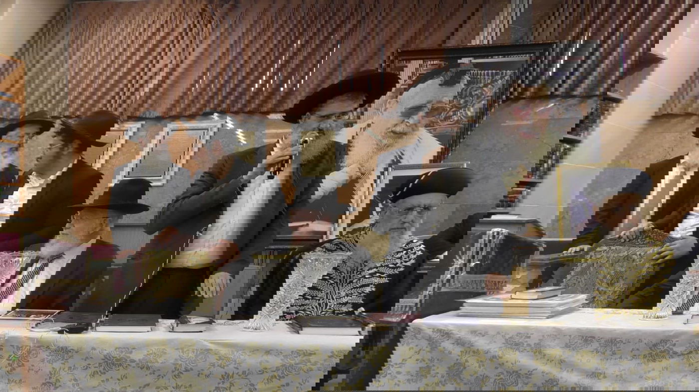 י"ב שנים וחצי יובל ב'כסא רחמים' 