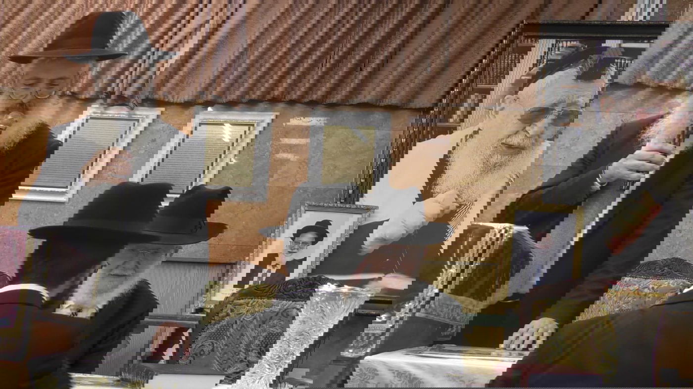 י"ב שנים וחצי יובל ב'כסא רחמים' 