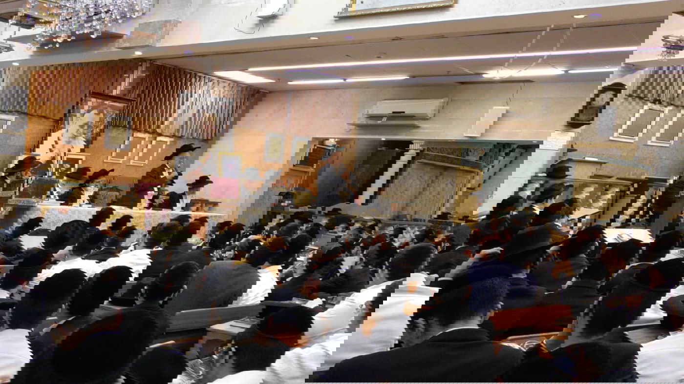 י"ב שנים וחצי יובל ב'כסא רחמים' 