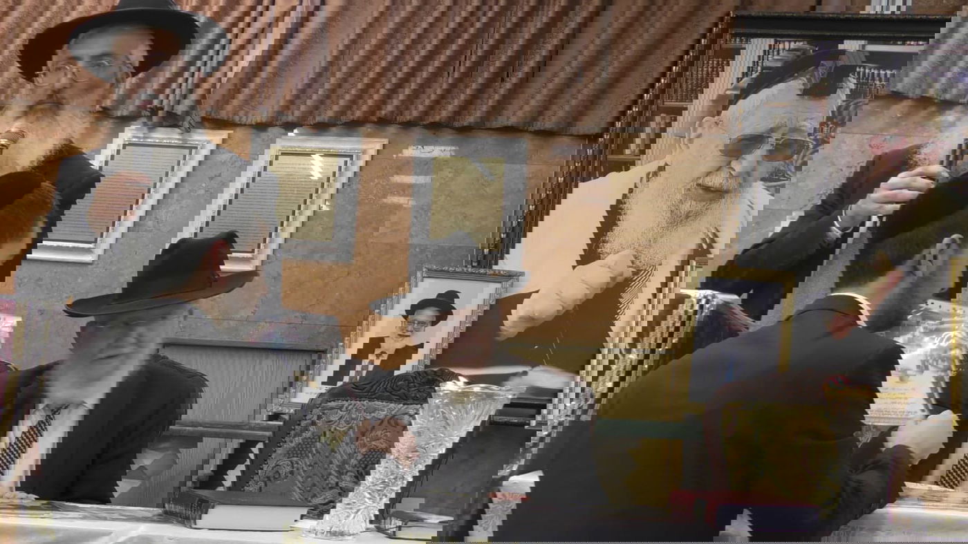 י"ב שנים וחצי יובל ב'כסא רחמים' 