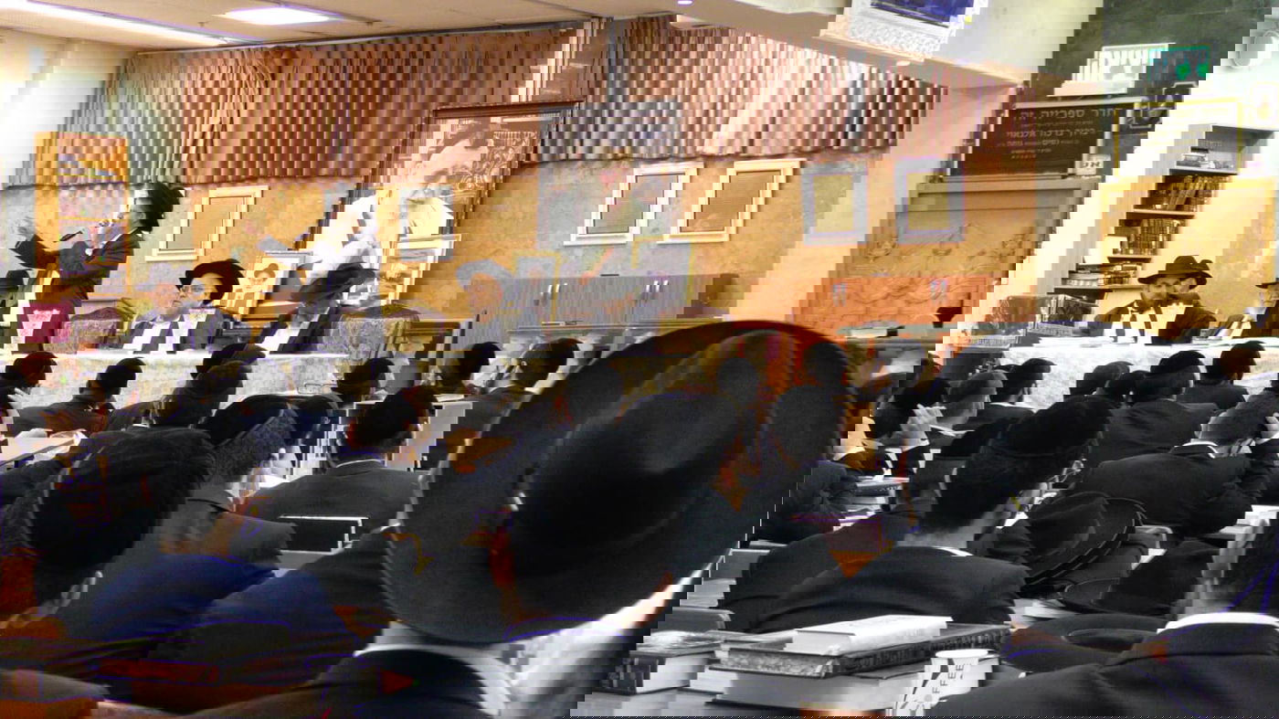 י"ב שנים וחצי יובל ב'כסא רחמים' 