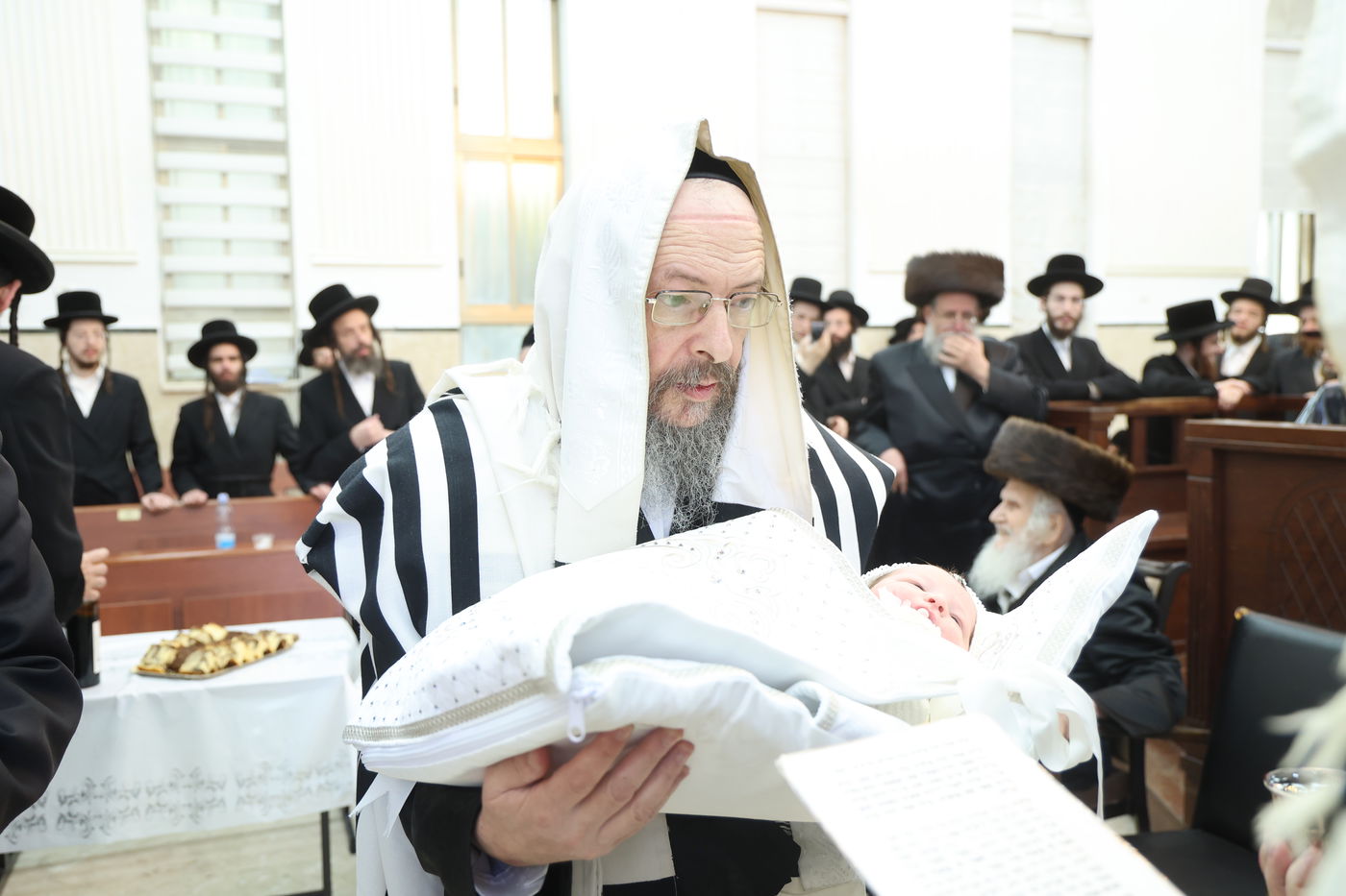 שמחת הברית לנכד הגה"צ רבי שמואל דוד גולדמן - גאב"ד זוועהיל