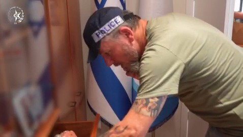 הפשיטות והמעצרים הבוקר