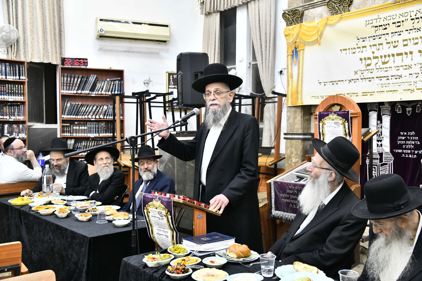 מעמד הסיומים בכולל 'זכר יצחק'