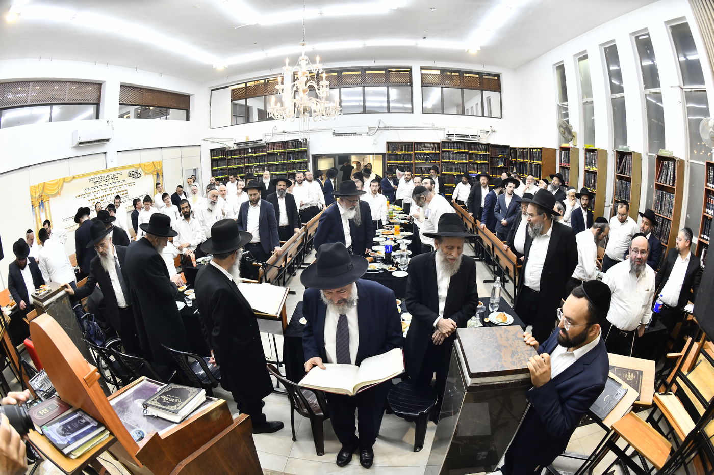 מעמד הסיומים בכולל 'זכר יצחק'