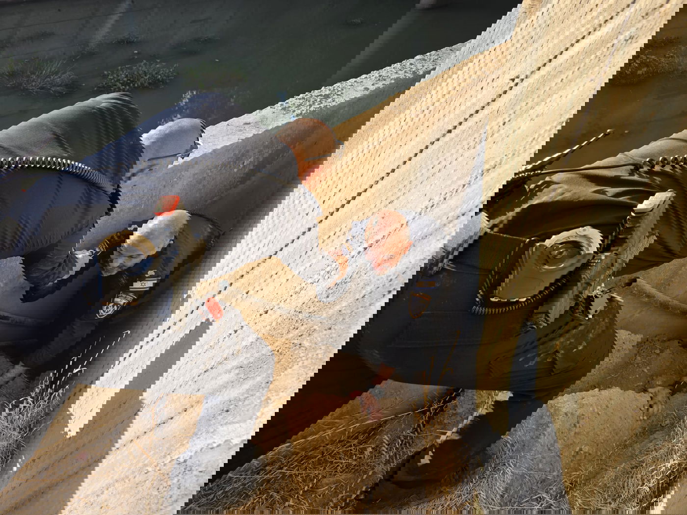 כוחות משטרה באזור שבו נמצאה