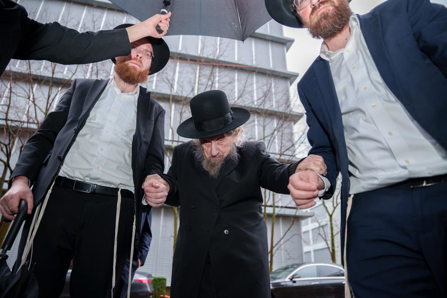 הגר"ד לנדו