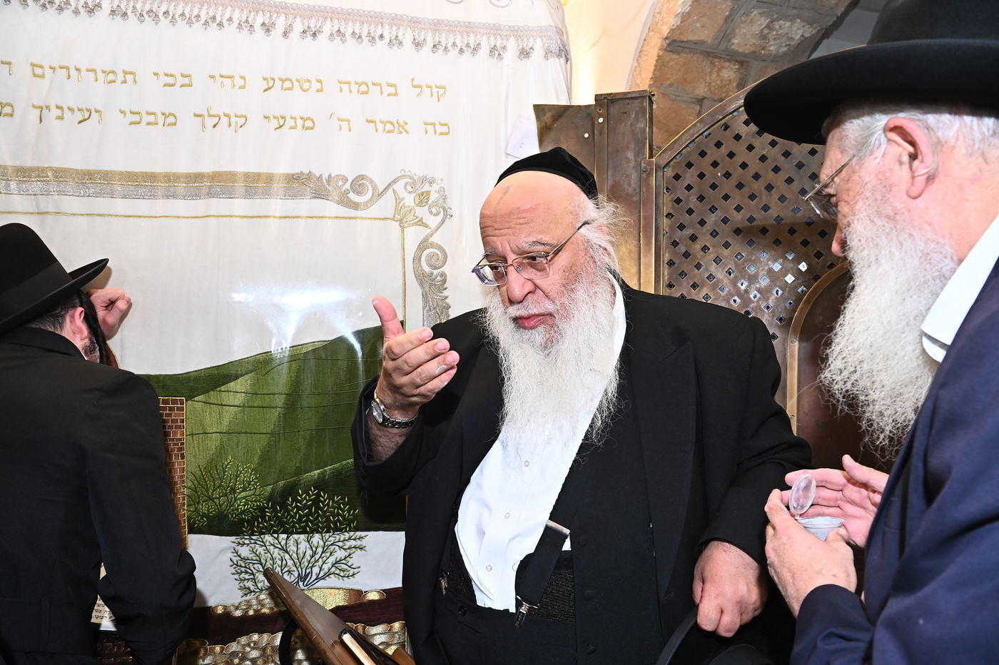 המקובל הגאון הרב בניהו שמואלי בקבר רחל