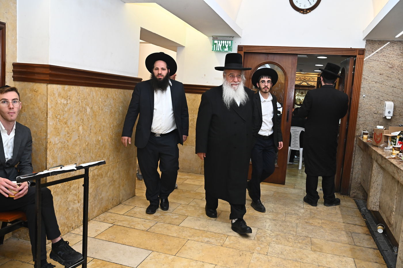 המקובל הגאון הרב בניהו שמואלי בקבר רחל