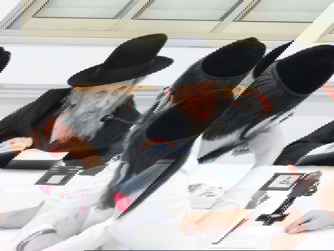 ראש הישיבה במסירת השיעור