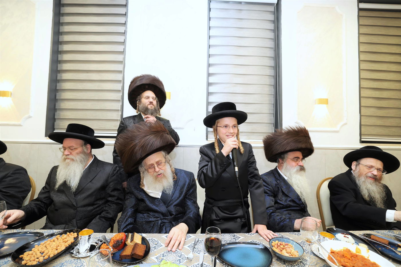 שמחת בית קומרנא ארזי הבירה - לעלוב ירושלים