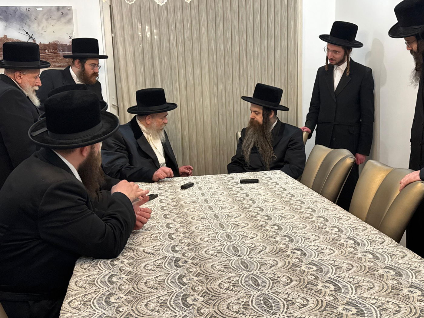 האדמו"ר מסקווירא מב"פ בביקור אצל האדמו"ר מאמשינוב ב"פ