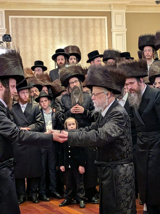 שמחת החתונה אצל מושי רוזנברג