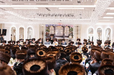 סיום מס' קידושין ע"י ילדי סאטמאר בוויליאמסבורג