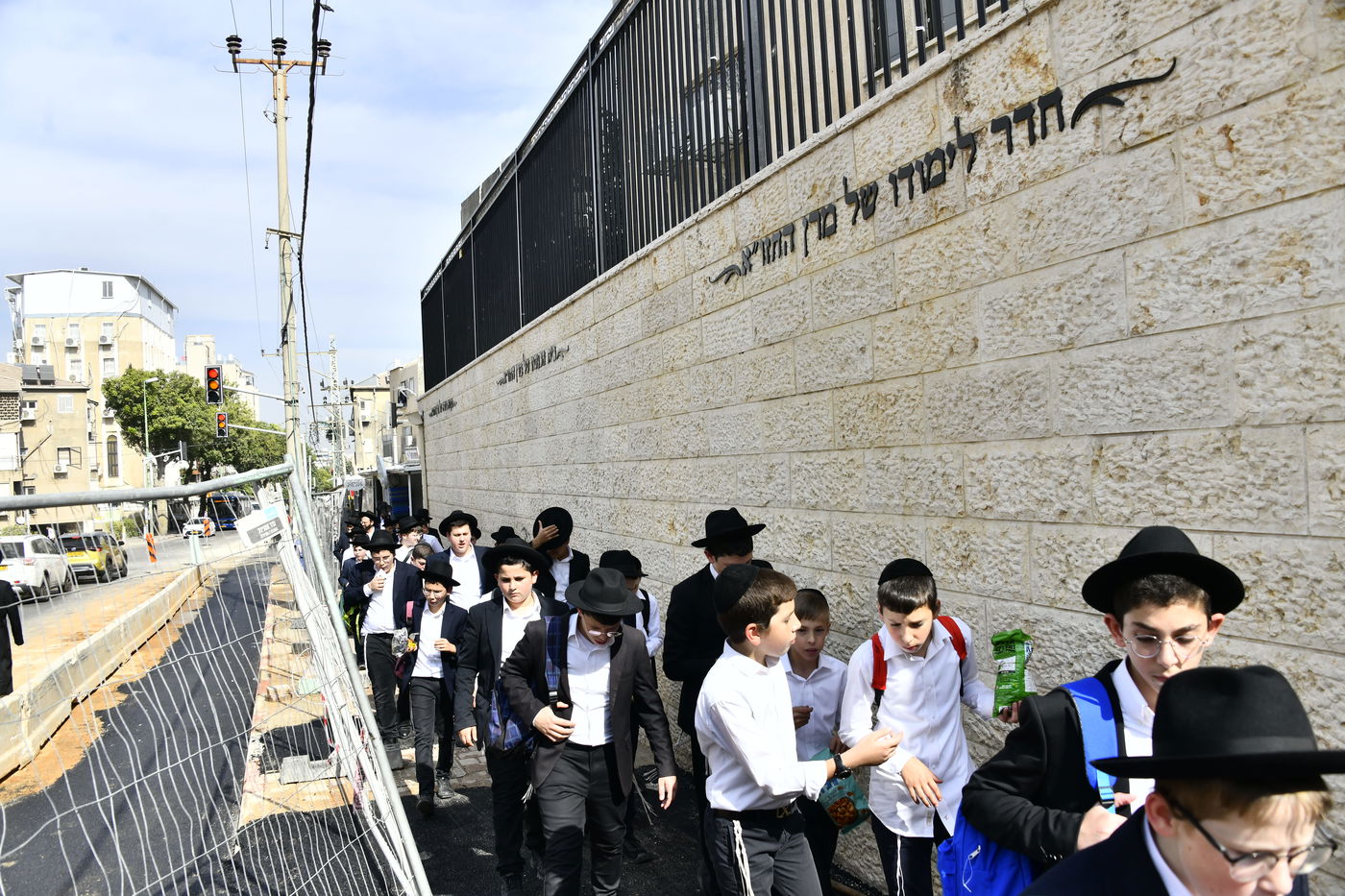 ילדי ''תורה ודעת'' כרמיאל אצל גדולי ישראל בבני ברק