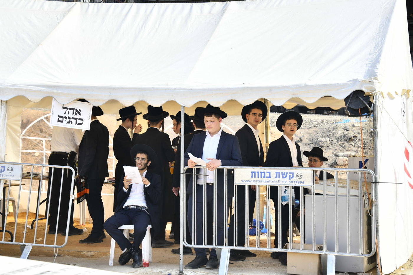 עליה לציון ראש הישיבה הגראמ"מ שך זצ"ל