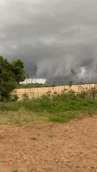 "כמו מלאך המוות בענן שחור": טורנדו עוצמתי פגע בברזיל - 6 נהרגו | תיעוד