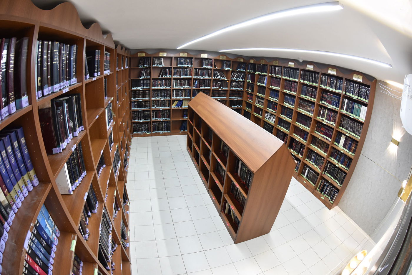 מעמד חנוכת הספרייה ע"ש הגאון רבי שמואל יעקב בורנשטיין זצ"ל