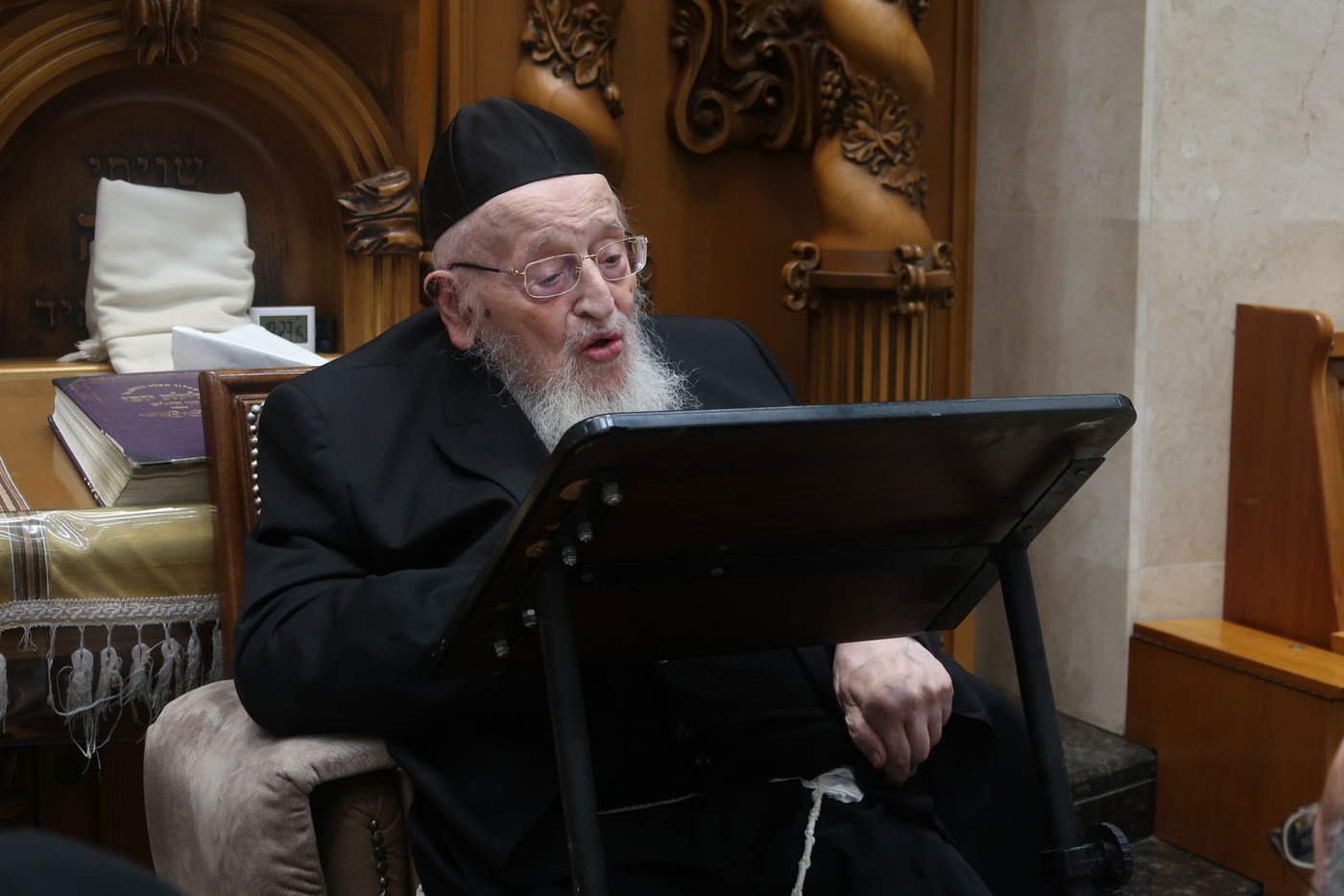 הילולת הגראמ"מ שך אצל חתנו הגרמ"צ ברגמן