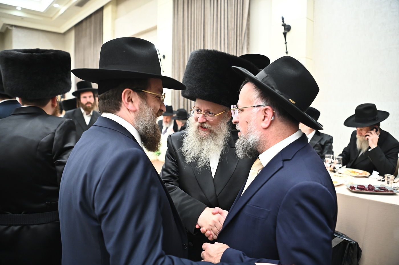 שמחת נישואי בן הרב חיים אהרן קאופמן 