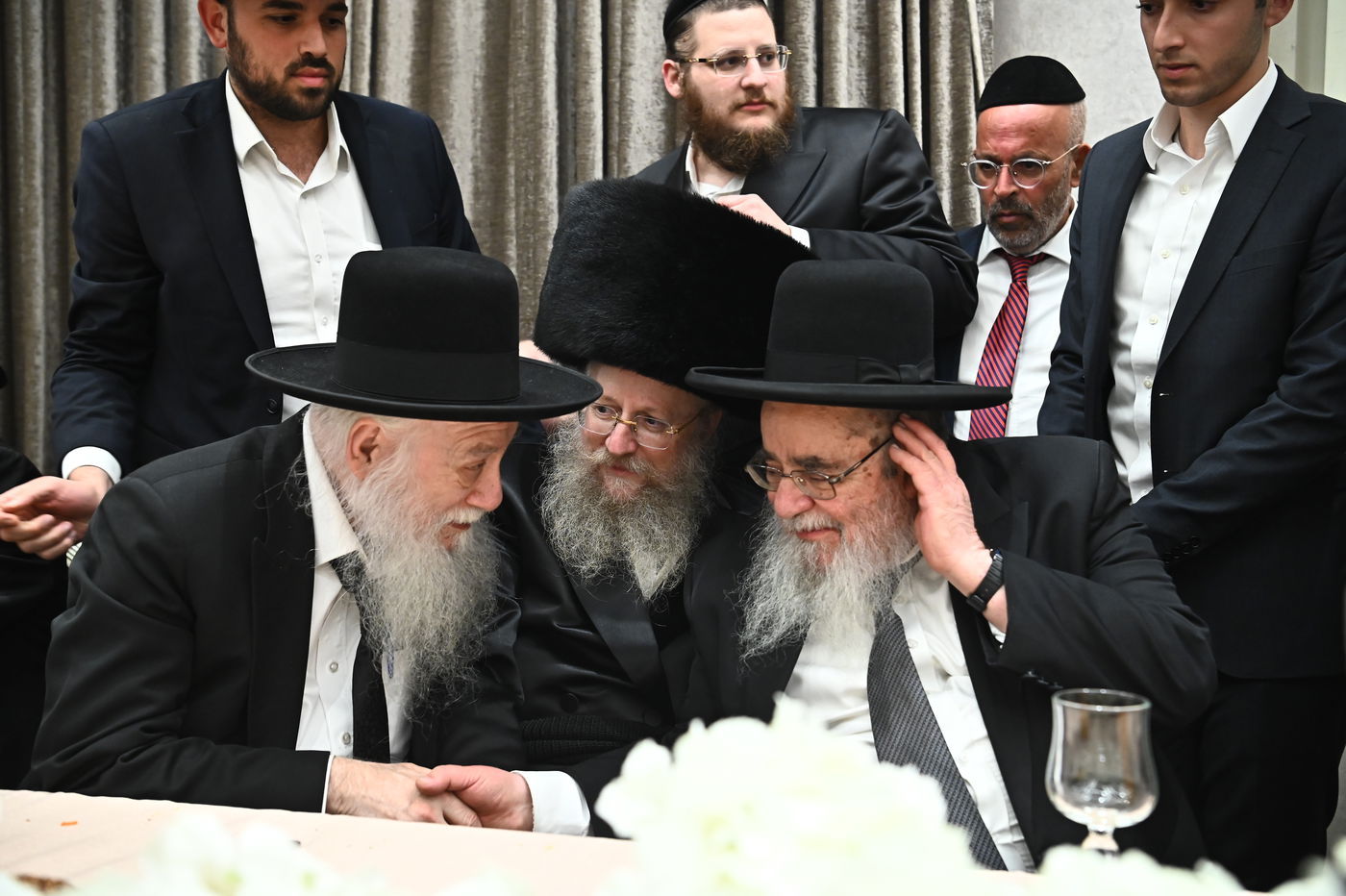 שמחת נישואי בן הרב חיים אהרן קאופמן 